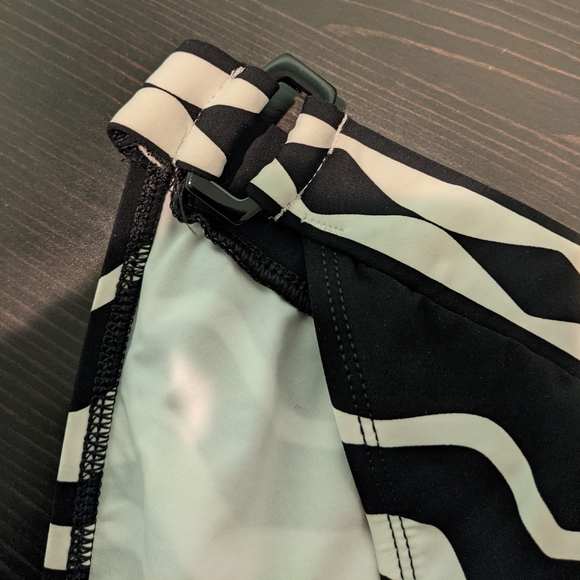 🆕WT La Blanca 2Piece Black & White Bandeau Bikini - Picture 4 of 8